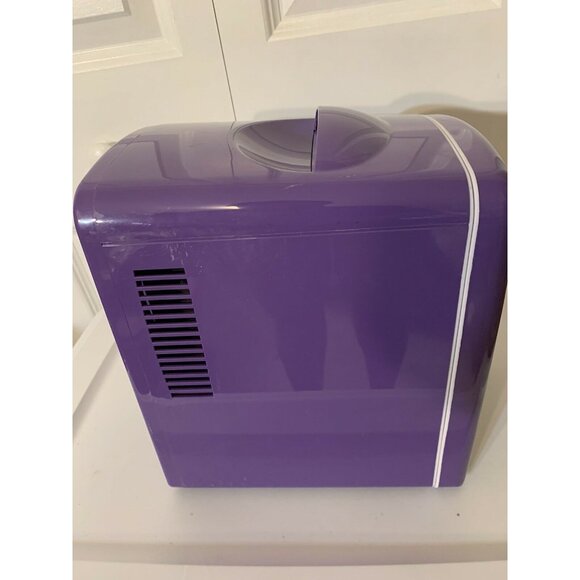 New Harrahs Resort 4.0 L Mini Thermoelectric Cooler And Warmer Car 12V No Box - Picture 4 of 8